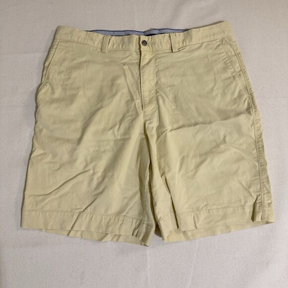 Tommy Bahama Flat Front Yellow Shorts - Men's Size 35 - Picture 6 of 7